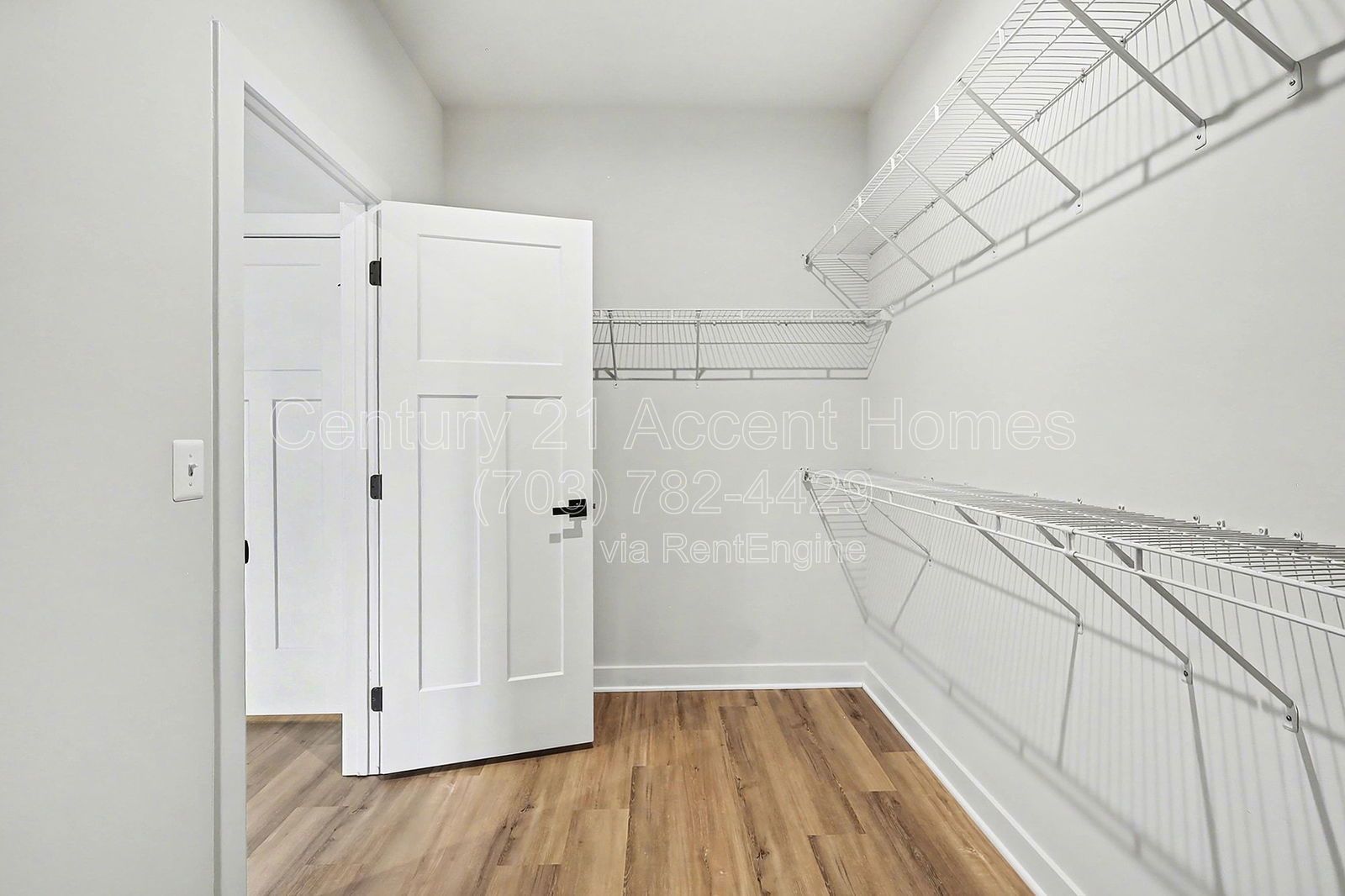 1705Dunnin property image