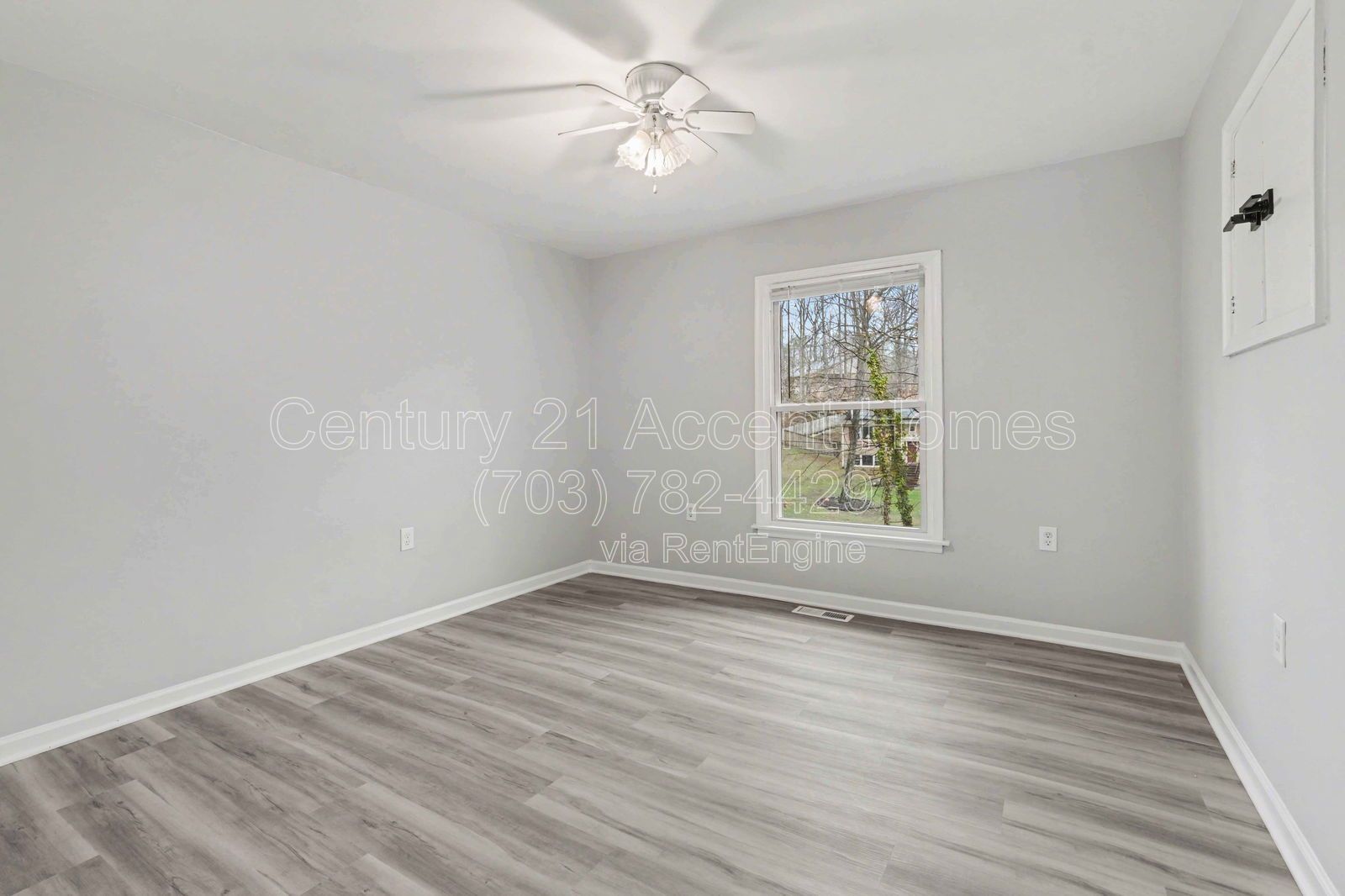 1012Aquia property image